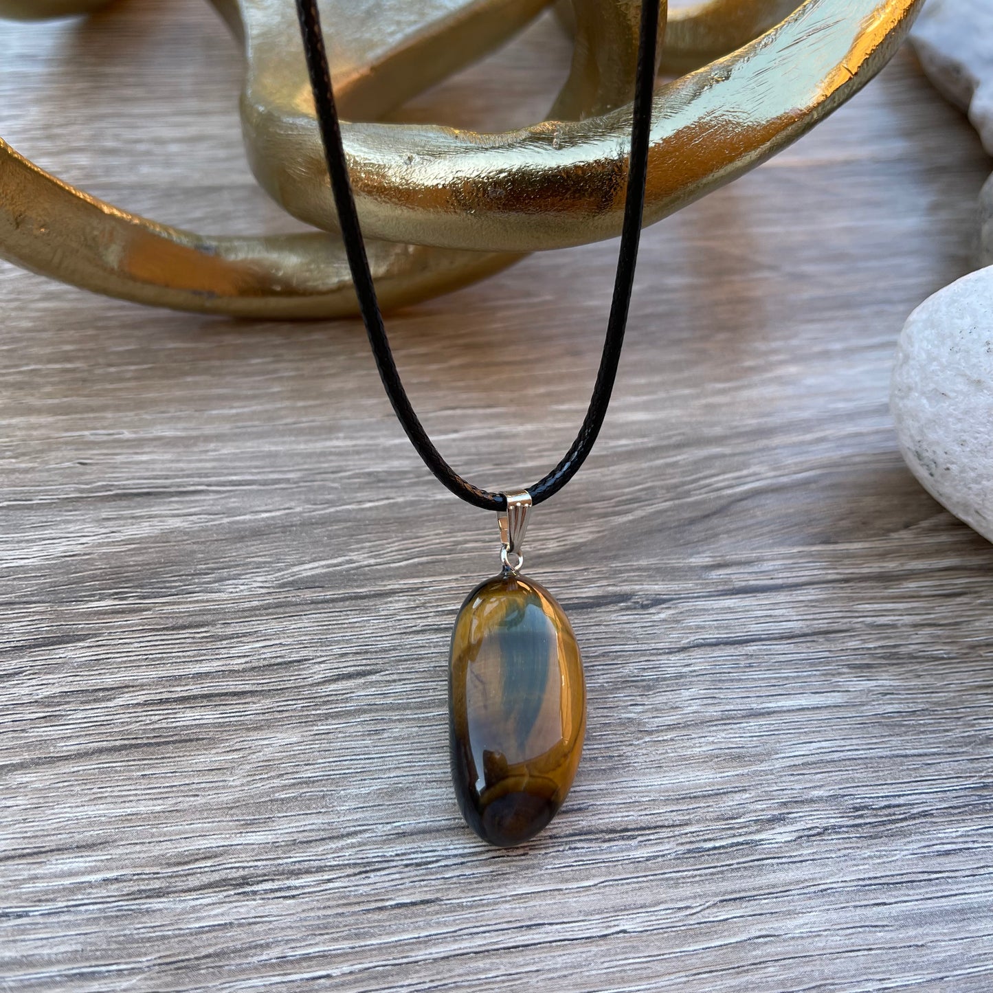 Oval Tiger Eye Necklace
