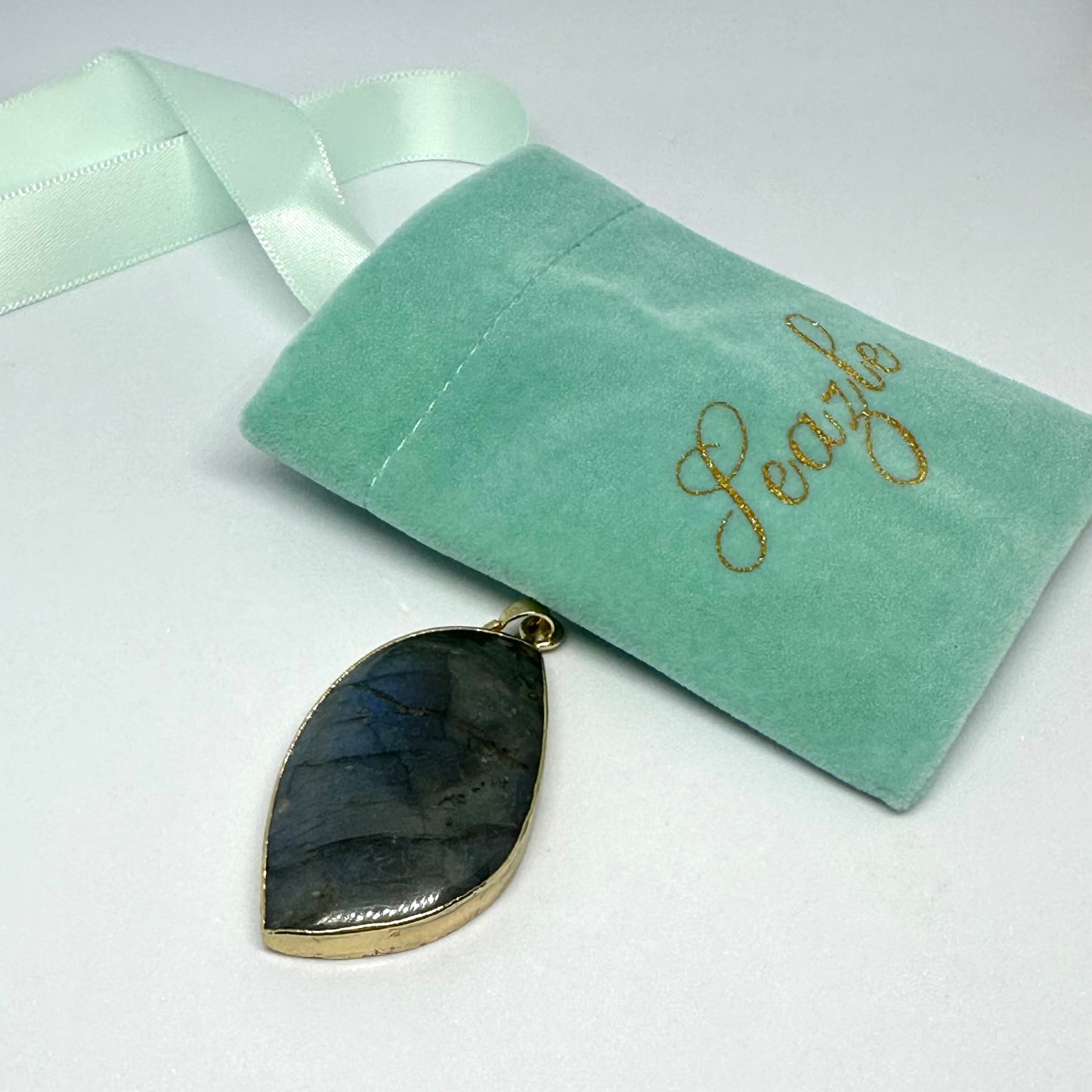 Labradorite Gold Necklace